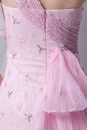 Robe de cocktail bref avec fleurs d'épaule asymétrique avec perle