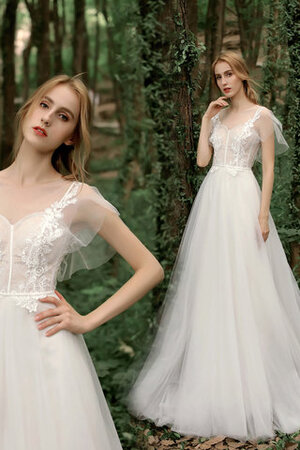 Robe de mariée en tout plein air onirique longue romantique formelle