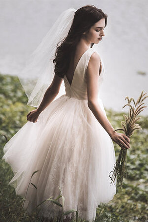 Robe de mariée a plage longueur mollet étourdissant courte romantique