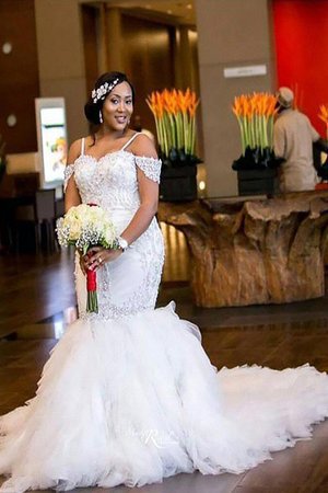 Robe de mariée naturel en tulle de sirène d'epaule ecrite avec perle