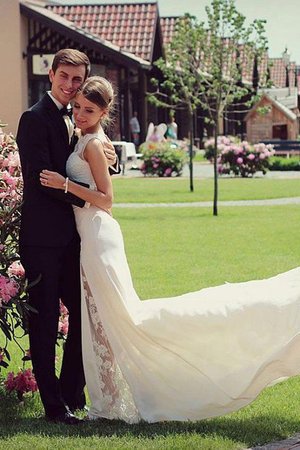 Robe de mariée avec sans manches jusqu'au sol parfait de princesse naturel