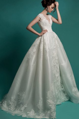 Robe de mariée romantique avec décoration dentelle avec ruban appliques fermeutre eclair