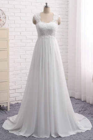 Robe de mariée salle interne ruchés plongeants satin en simulation unique longue