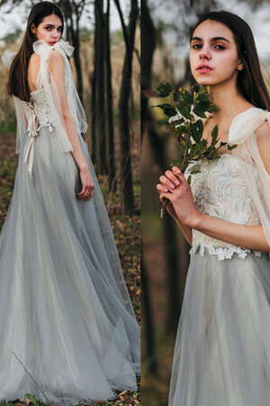 Robe de mariée ligne a pétillant de col en cœur avec fleurs en satin