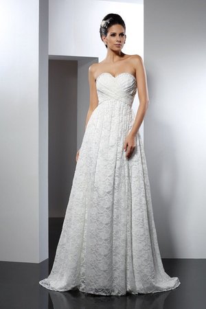 Robe de mariée longue de tour de ceinture en haute ligne a en satin de col en cœur