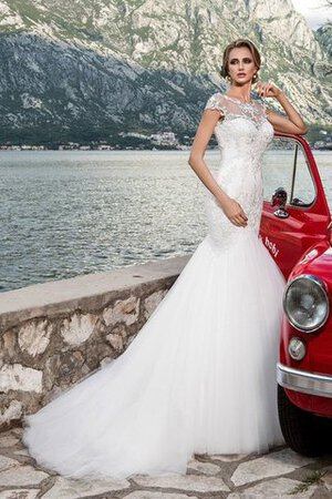 Robe de mariée naturel avec manche épeules enveloppants en plage decoration en fleur cordon