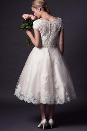 Robe de mariée facile avec perle jusqu'au mollet boutonné en tulle