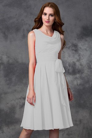 Robe demoiselle d'honneur bref naturel au niveau de genou col u profond en chiffon