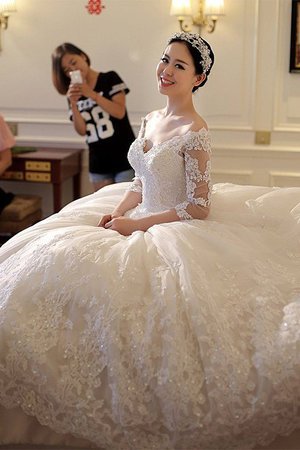 Robe de mariée avec manche 3/4 passionnant avec perle decoration en fleur naturel