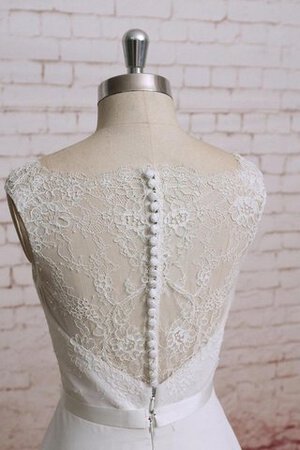 Robe de mariée modeste longue ligne a en tout plein air avec chiffon