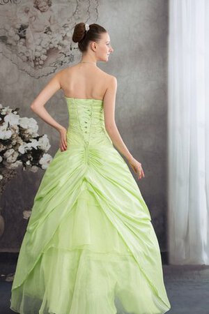 Robe de quinceanera brillant avec fleurs de mode de bal ornée de col en cœur