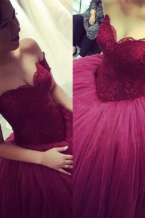 Robe de soirée decoration en fleur d'epaule ajourée de mode de bal coupé en tulle