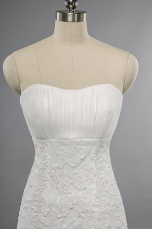 Robe de mariée jusqu'au sol trou serre en dentelle manche nulle col en forme de cœur