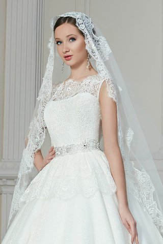 Robe de mariée eclaté plissé avec perle a-ligne de traîne moyenne