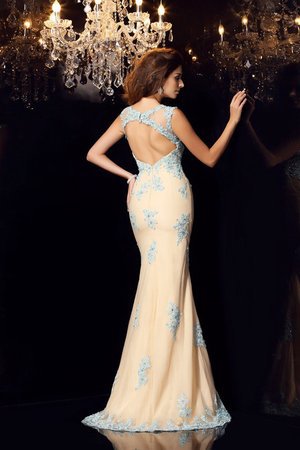 Robe de bal longue de tour de ceinture en haute appliques en satin avec zip