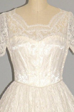 Robe de mariée sage naturel a salle intérieure fermeutre eclair broder