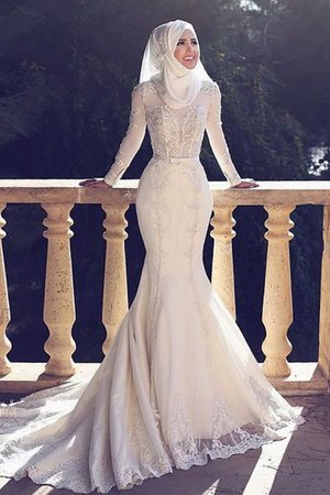 Robe de mariée morden en tulle de traîne courte avec manche longue naturel