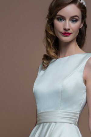 Robe de mariée vintage plissage longue en satin arrivée au mollet