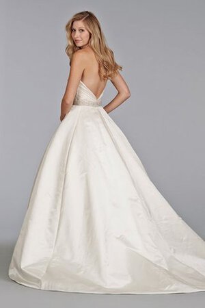 Robe de mariée manche nulle de traîne courte de mode de bal col en forme de cœur sans dos