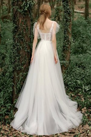 Robe de mariée en tout plein air onirique longue romantique formelle