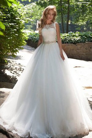 Robe de mariée longue col en bateau jusqu'au sol avec lacets avec perle