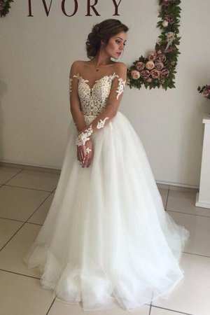 Robe de mariée naturel avec manche longue de princesse en organza de traîne courte