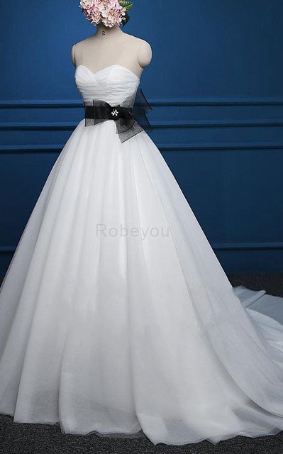 Robe de mariée naturel de col en cœur en tulle ceinture avec sans manches
